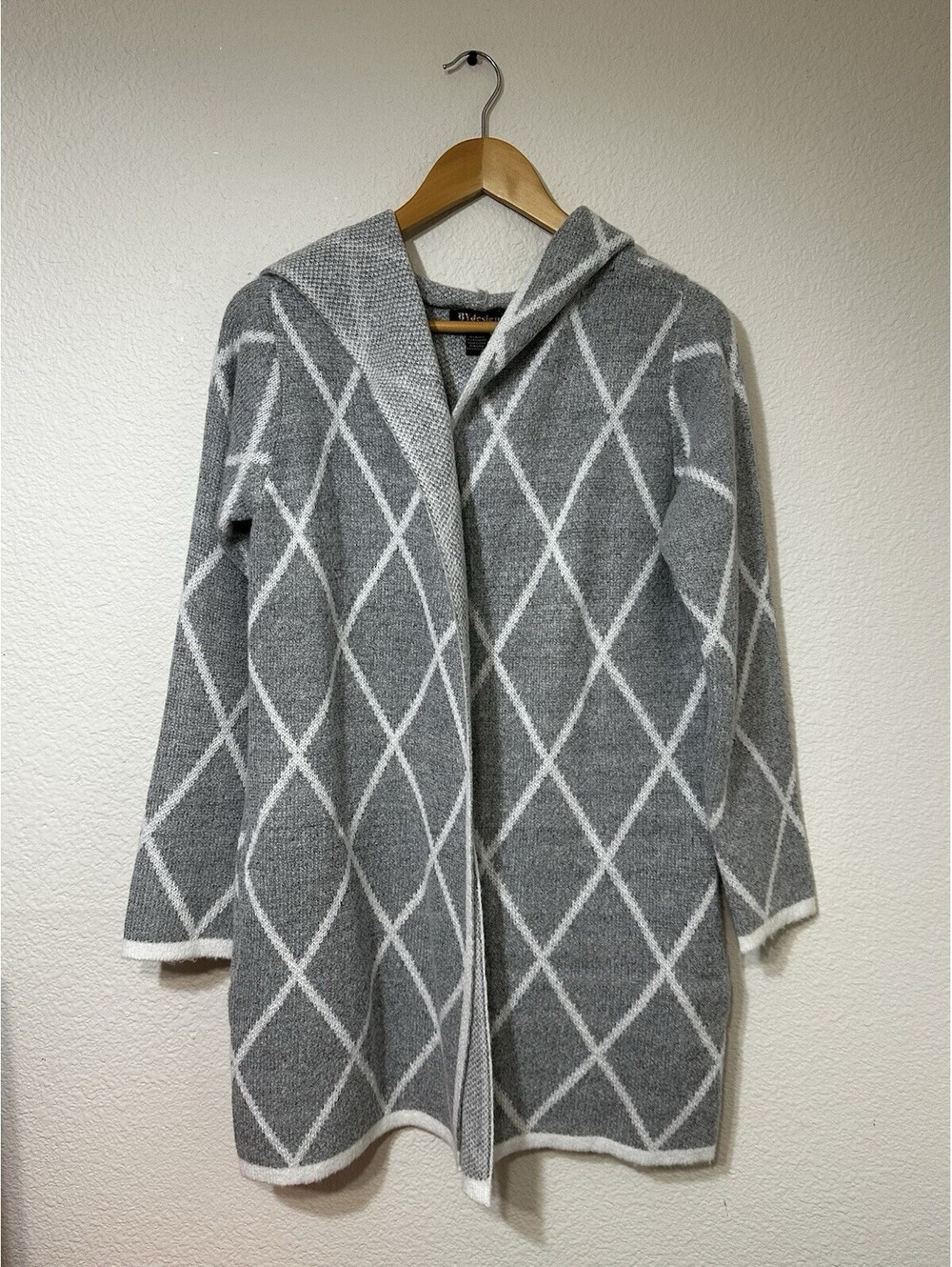 BYdesign Women’s Hooded Sweater Coat Gray White Diamond Pattern | Small